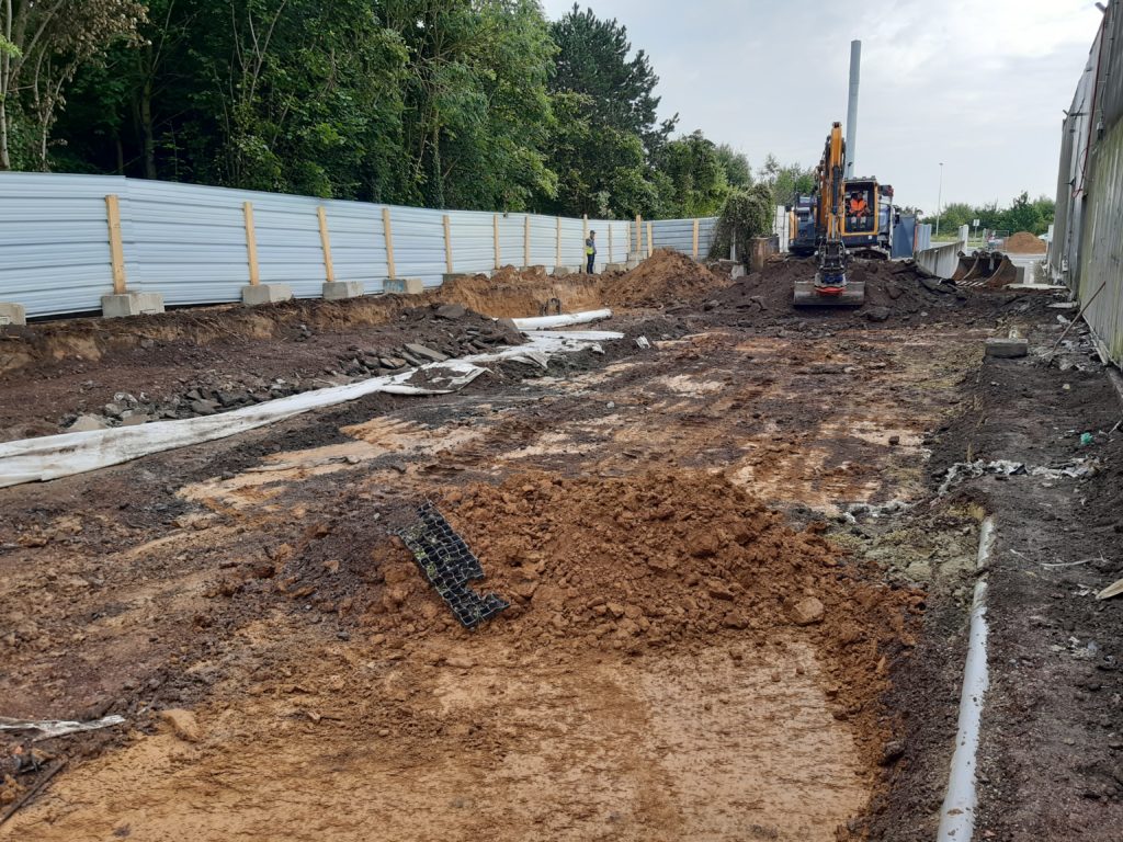 Extension de réserve pour le magasin Carrefour Rouvroy