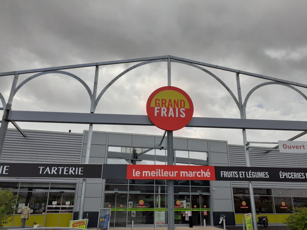 Façade du magasin Grand Frais Osny